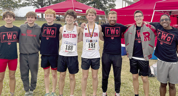 Ruston High wraps up cross country season in top 10
